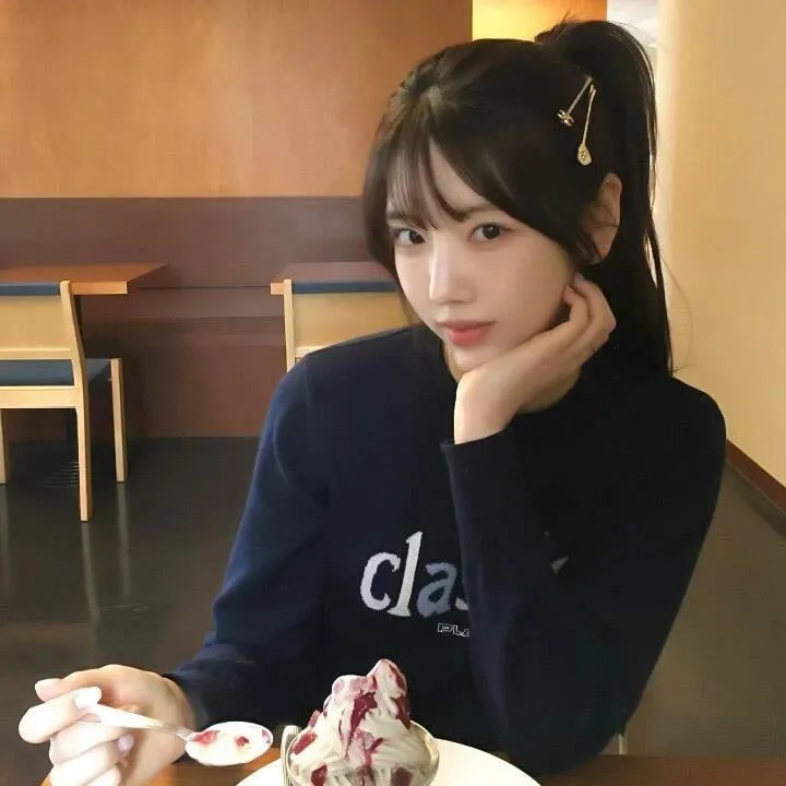 茱莉娅的眼睛 海报