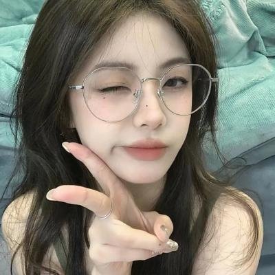 孤儿怨2：最黑暗的过去 海报